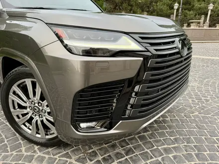 Lexus LX 600 2022 года за 68 300 000 тг. в Алматы – фото 11