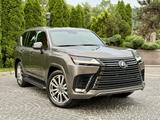 Lexus LX 600 2022 года за 68 300 000 тг. в Алматы – фото 2