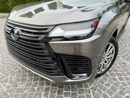 Lexus LX 600 2022 года за 68 300 000 тг. в Алматы – фото 5