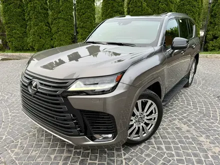 Lexus LX 600 2022 года за 68 300 000 тг. в Алматы – фото 6
