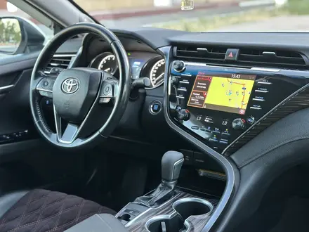 Toyota Camry 2019 года за 13 200 000 тг. в Павлодар – фото 14