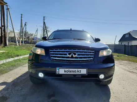 Infiniti FX35 2005 года за 5 700 000 тг. в Астана – фото 12