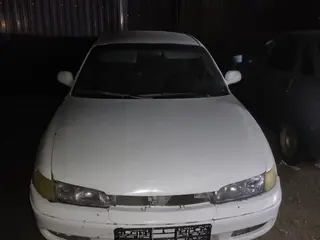 Mazda Cronos