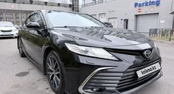 Toyota Camry 2021 года за 15 000 000 тг. в Астана – фото 2
