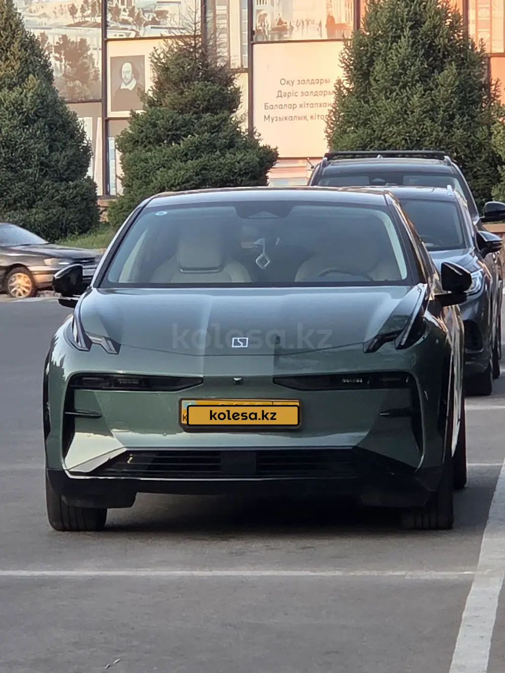 Zeekr X, 2023