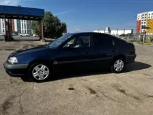 Toyota Avensis, 2001