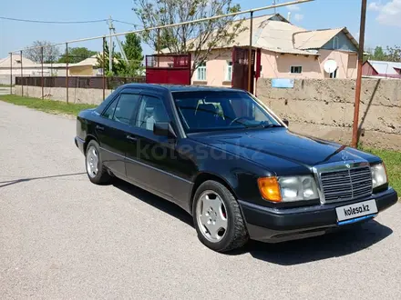 Mercedes-Benz E 230 1991 года за 1 900 000 тг. в Шымкент – фото 5