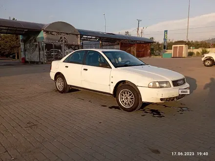 Audi A4 1995 года за 1 450 000 тг. в Алматы – фото 5