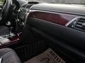 Toyota Camry 2013 года за 10 000 000 тг. в Алматы – фото 37
