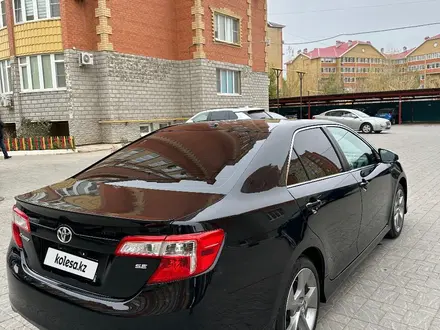 Toyota Camry 2012 года за 6 250 000 тг. в Актобе – фото 9