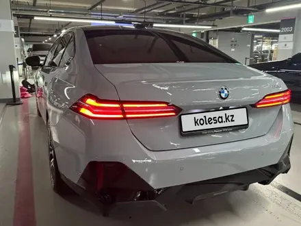 BMW 530 2024 года за 25 000 000 тг. в Алматы – фото 2