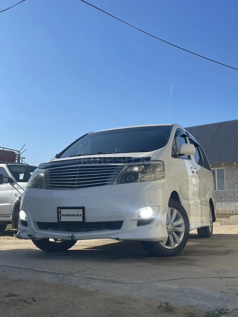 Toyota Alphard, 2003