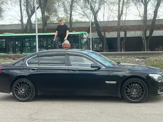 BMW 7 Series, 2009
