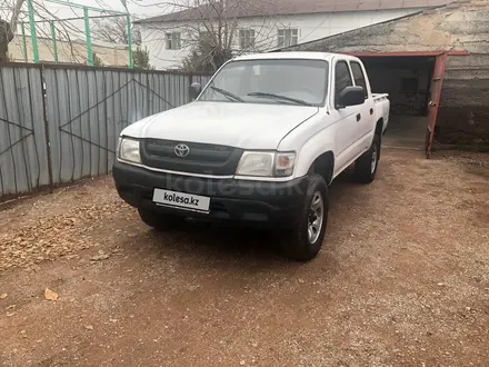 Toyota Hilux 2004 года за 2 800 000 тг. в Алматы – фото 2