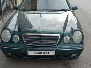 Mercedes-Benz E 280