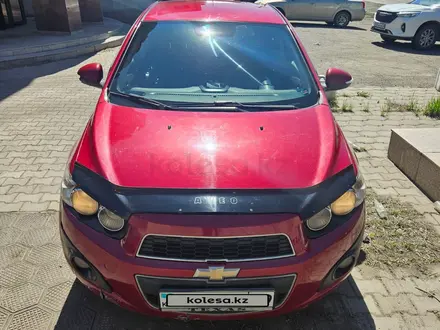 Chevrolet Aveo 2013 года за 3 100 000 тг. в Караганда