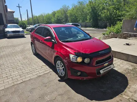 Chevrolet Aveo 2013 года за 3 100 000 тг. в Караганда – фото 4