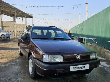 Volkswagen Passat 1993 года за 1 700 000 тг. в Шымкент