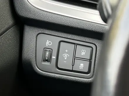 Hyundai Accent 2020 года за 7 290 000 тг. в Актобе – фото 17
