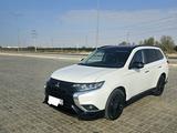 Mitsubishi Outlander 2022 года за 15 500 000 тг. в Актау