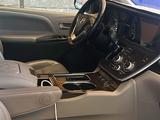 Toyota Sienna 2015 годаүшін8 500 000 тг. в Кульсары