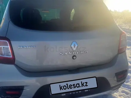 Renault Sandero 2015 года за 4 200 000 тг. в Петропавловск – фото 2