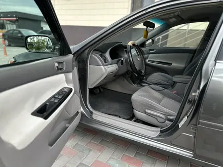 Toyota Camry 2005 года за 4 500 000 тг. в Алматы – фото 36