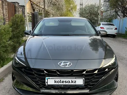 Hyundai Elantra 2021 года за 11 000 000 тг. в Алматы – фото 3