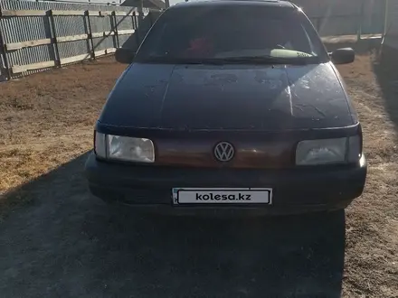 Volkswagen Passat 1993 года за 1 000 000 тг. в Уральск