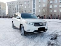Toyota Highlander 2013 годаүшін13 000 000 тг. в Уральск