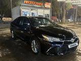 Toyota Camry 2017 годаfor9 200 000 тг. в Алматы – фото 2