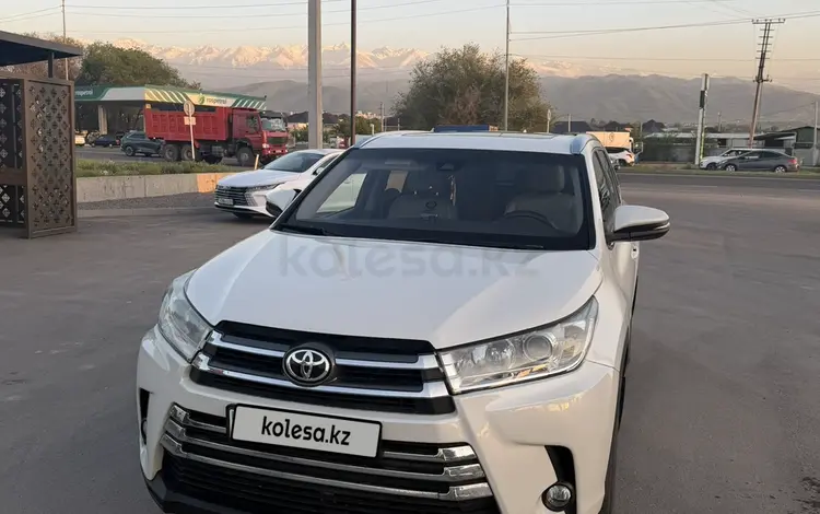 Toyota Highlander 2018 годаүшін18 500 000 тг. в Алматы