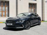 Hyundai Grandeur 2017 года за 11 000 000 тг. в Шымкент – фото 2