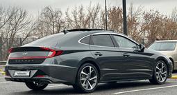 Hyundai Sonata 2021 годаfor13 200 000 тг. в Шымкент – фото 4