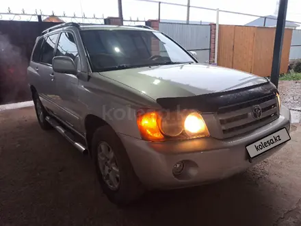 Toyota Highlander 2003 года за 7 000 000 тг. в Алматы – фото 4