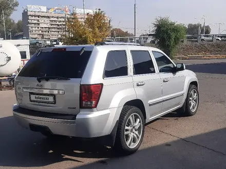 Jeep Grand Cherokee 2007 года за 6 000 000 тг. в Алматы – фото 12