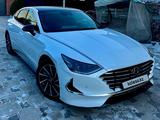 Hyundai Sonata 2021 годаfor12 400 000 тг. в Алматы – фото 2