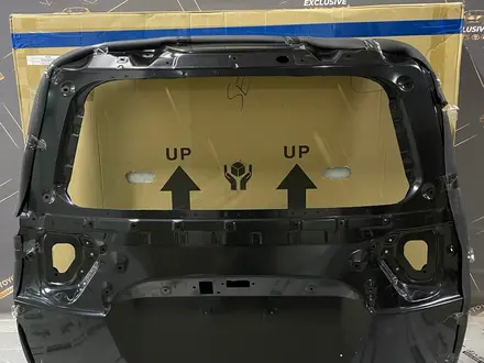 Крышка багажника Land Cruiser 300 за 550 000 тг. в Астана
