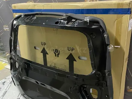 Крышка багажника Land Cruiser 300 за 550 000 тг. в Астана – фото 4