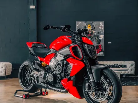 Ducati  Diavel V4 2025 года за 18 888 888 тг. в Алматы – фото 6