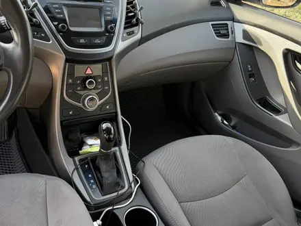 Hyundai Elantra 2014 года за 3 850 000 тг. в Актобе – фото 8