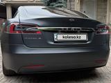 Tesla Model S 2018 года за 20 000 000 тг. в Алматы – фото 3