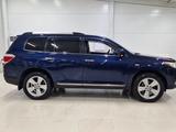 Toyota Highlander 2011 года за 12 970 000 тг. в Талдыкорган – фото 4