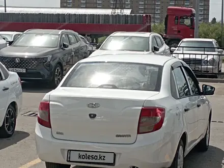 ВАЗ (Lada) Granta 2190 2013 года за 1 550 000 тг. в Астана – фото 2