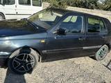 Volkswagen Golf 1993 годаүшін1 200 000 тг. в Шымкент