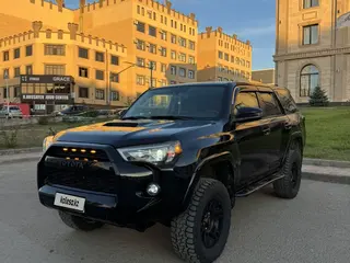 Toyota 4Runner, 2016
