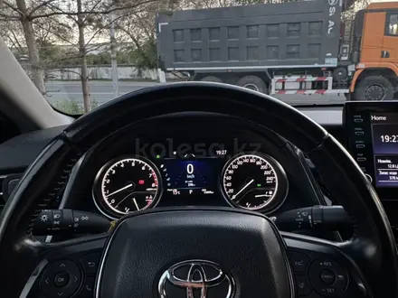 Toyota Camry 2023 года за 15 900 000 тг. в Павлодар – фото 7