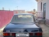 Mercedes-Benz E 240 1978 года за 800 000 тг. в Кызылорда – фото 2