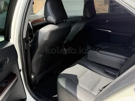 Toyota Camry 2015 года за 9 700 000 тг. в Алматы – фото 18