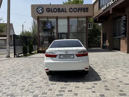Toyota Camry 2015 года за 9 700 000 тг. в Алматы – фото 6